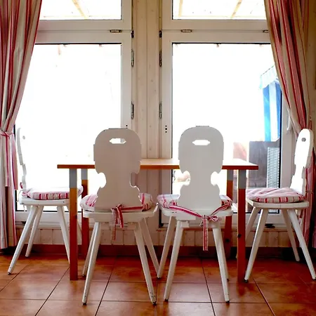 Apartment Sommerhäuschen - A61542 Altenhof (Schleswig-Holstein)